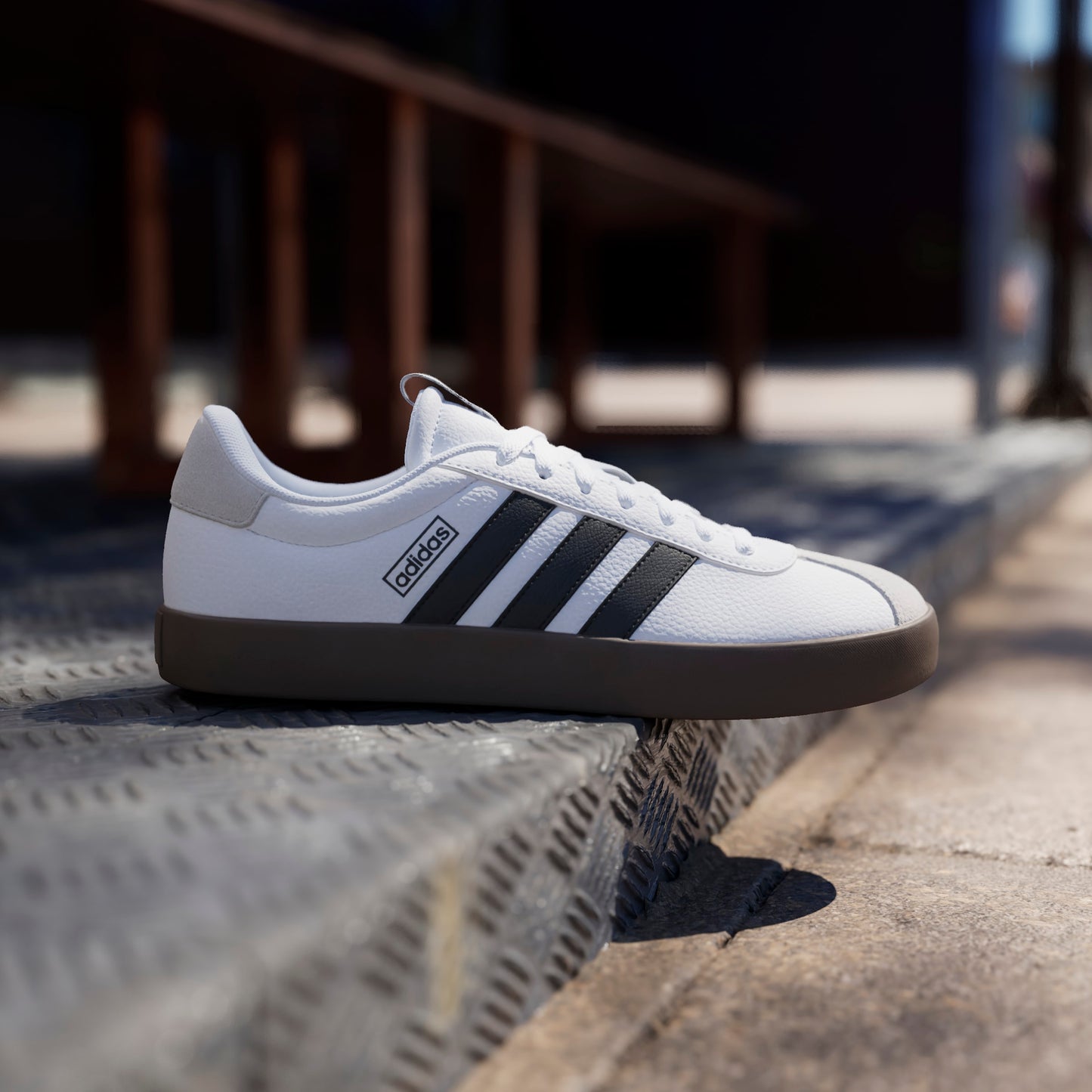 ADIDAS VL COURT 3.0 FTWWHT/CBLACK/GREONE