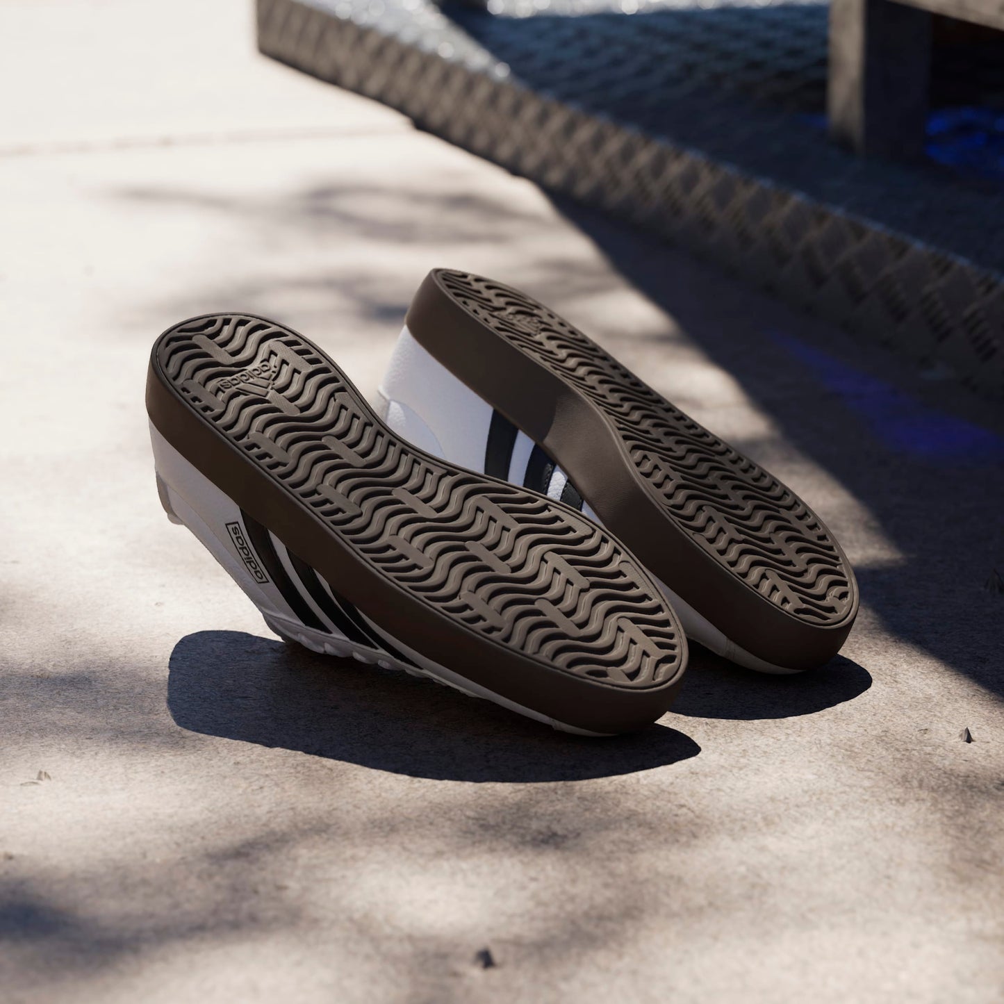 ADIDAS VL COURT 3.0 FTWWHT/CBLACK/GREONE