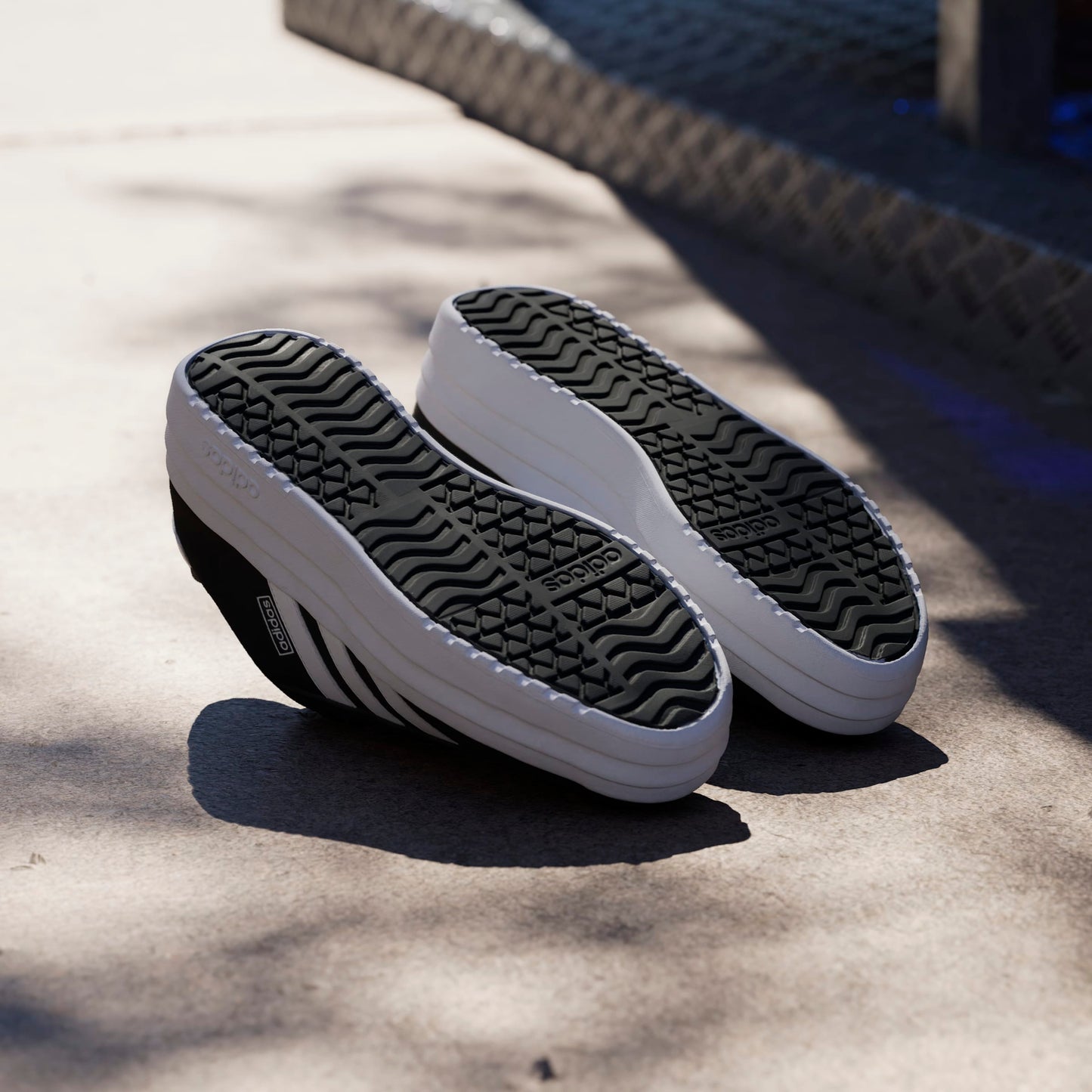 ADIDAS VL COURT BOLD CLASSIC BLACK/WHITE
