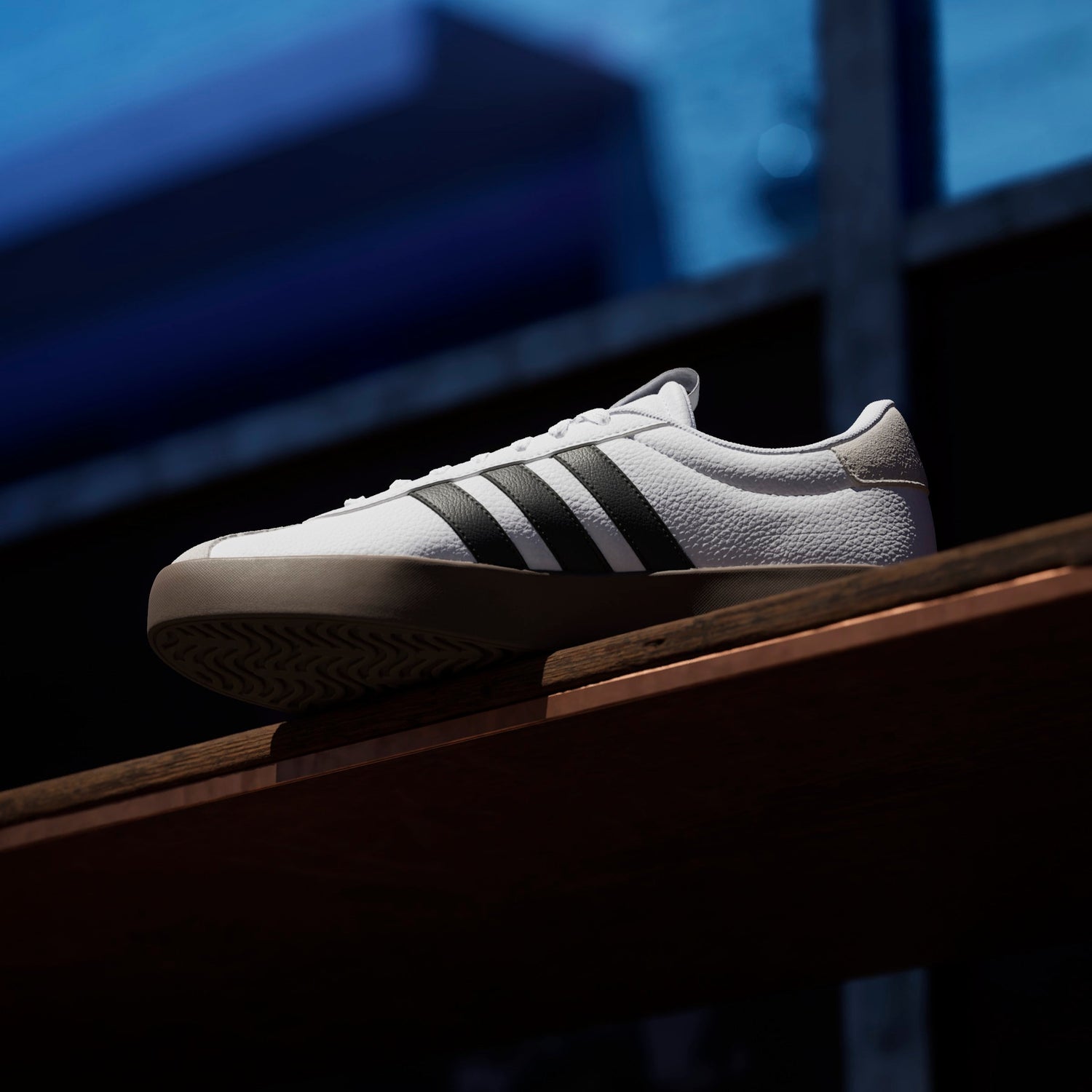 FOOTWEAR
